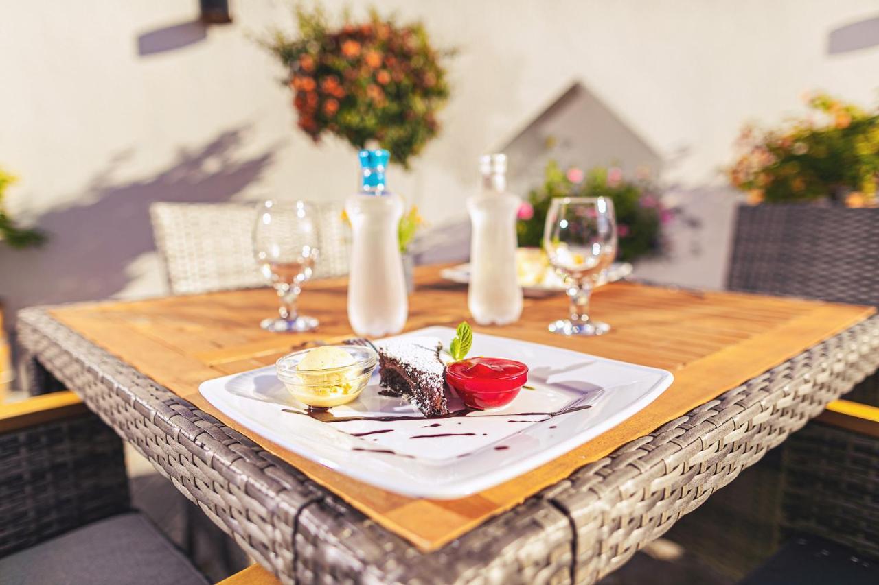 Park Hotel Buek-Buekfuerdo 外观 照片